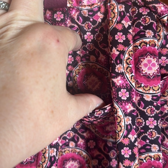 NWOT Vera Bradley Small Backpack Raspberry Medallion - Picture 7 of 9